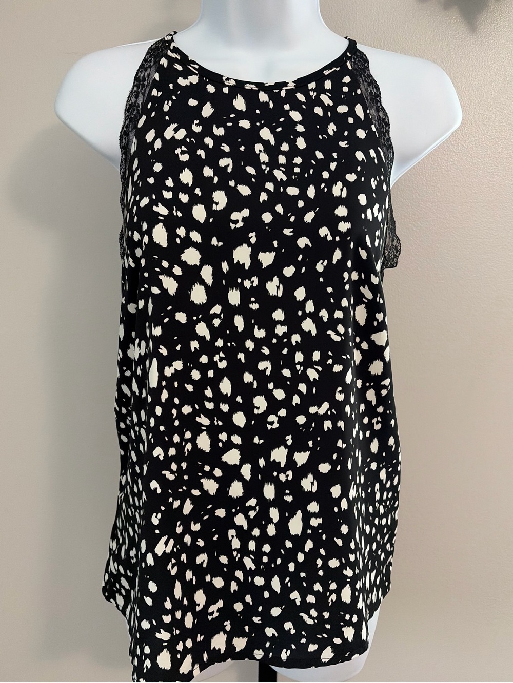 eesome Black & White Printed Halter Tank with Lace Sides